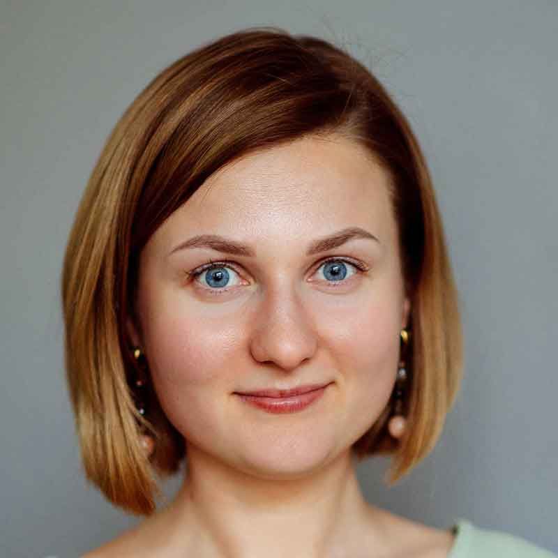 Катя Боброва